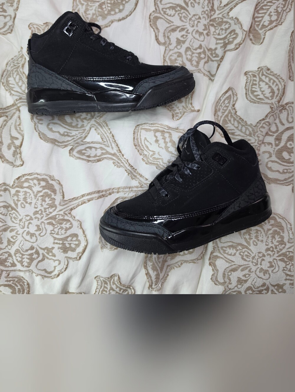 Little Kid's Air Jordan Retro 3s "Black Cat" | Size 12C - Picture 4 of 6
